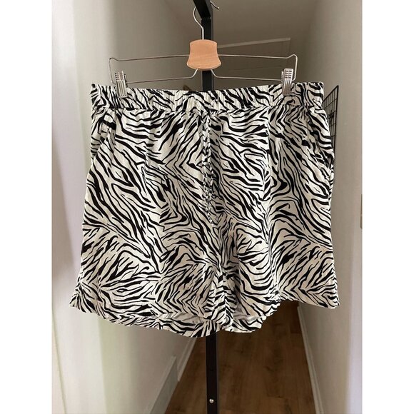 EUC CYNTHIA ROWLEY 100% Linen Shorts - Picture 1 of 5